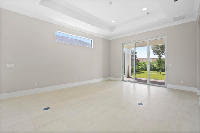 2147 Falls Manor, Vero Beach, FL 32967