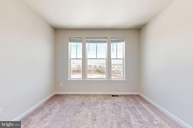 2375 STEPHANIE TESSA LN, Woodbridge, VA 22191