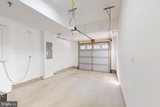 2375 STEPHANIE TESSA LN, Woodbridge, VA 22191