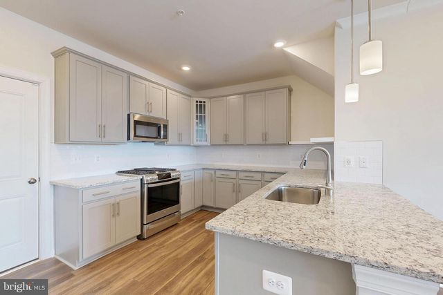 2375 STEPHANIE TESSA LN, Woodbridge, VA 22191