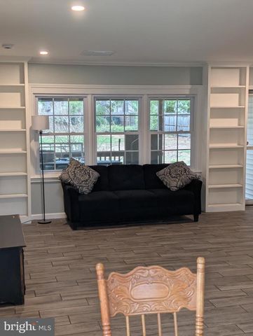 55 SHAWMONT LN, Willingboro, NJ 08046