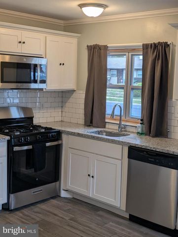 55 SHAWMONT LN, Willingboro, NJ 08046