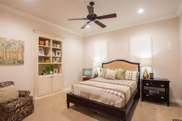 7130 Holly Square Ct., Tyler, TX 75703