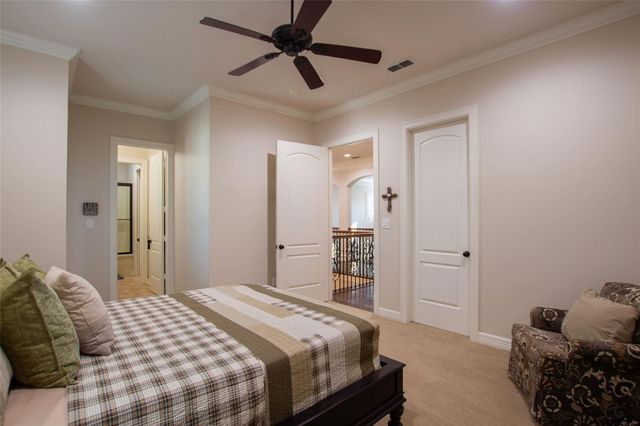 7130 Holly Square Ct., Tyler, TX 75703