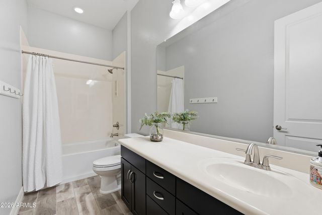 3646 E PINTO Drive, Gilbert, AZ 85296