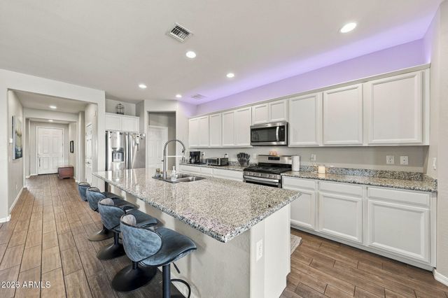 18552 W YUCATAN Drive, Surprise, AZ 85388