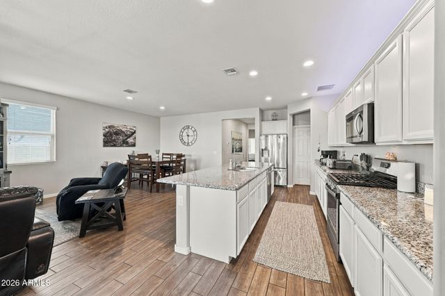 18552 W YUCATAN Drive, Surprise, AZ 85388