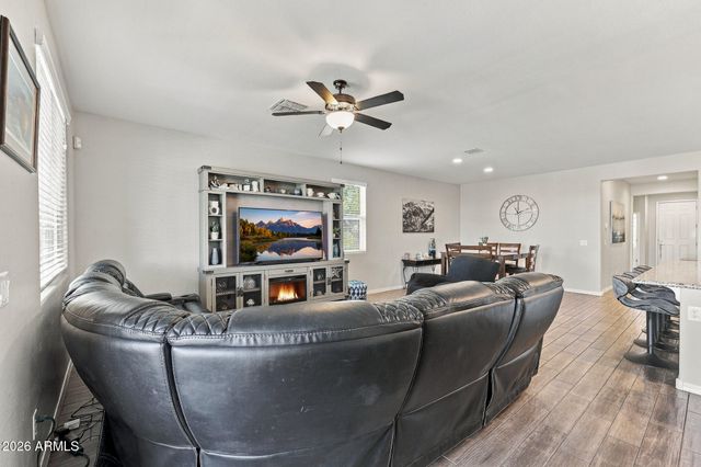 18552 W YUCATAN Drive, Surprise, AZ 85388