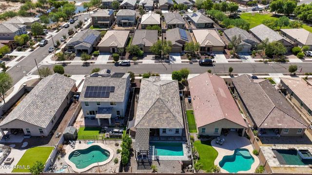 18552 W YUCATAN Drive, Surprise, AZ 85388