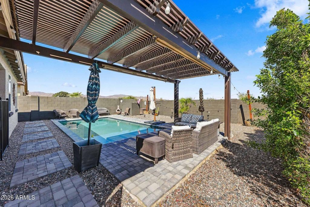 18552 W YUCATAN Drive, Surprise, AZ 85388 — photo 2