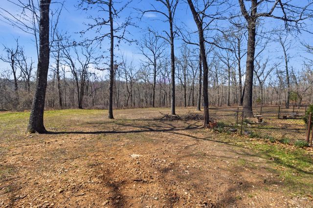 335 County Road 552, Gainesville, MO 65655