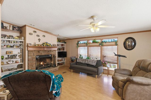 335 County Road 552, Gainesville, MO 65655