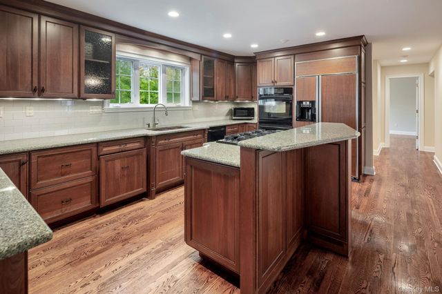 345 Elm Road, Briarcliff Manor, NY 10510