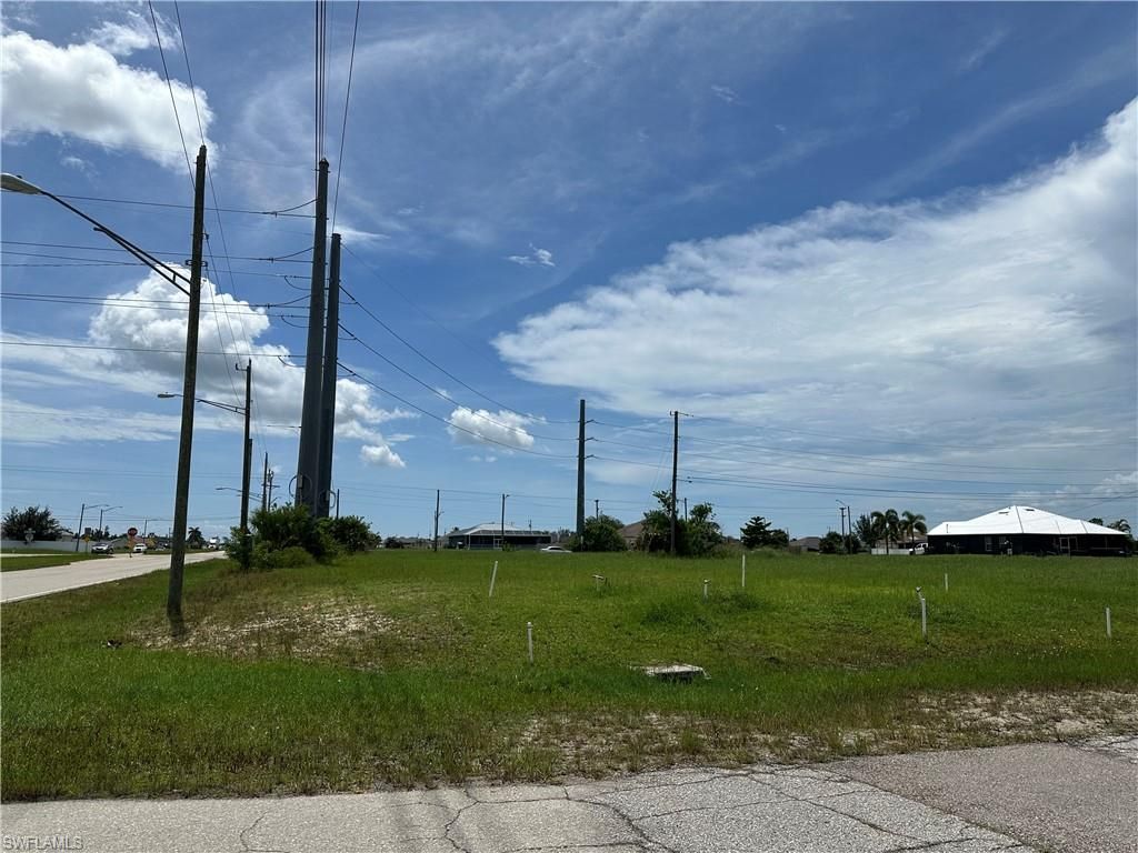 800 NW 24th AVE, CAPE CORAL, FL 33993 — photo 2
