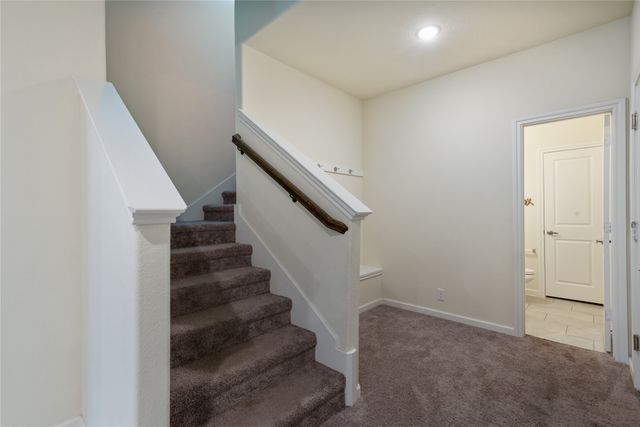 989 Kingbird Lane, Alvarado, TX 76009