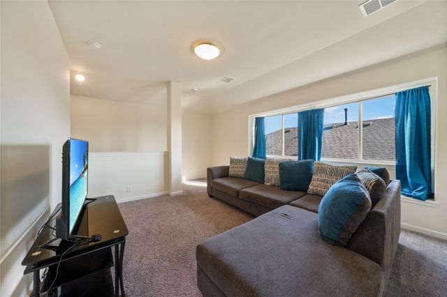 989 Kingbird Lane, Alvarado, TX 76009