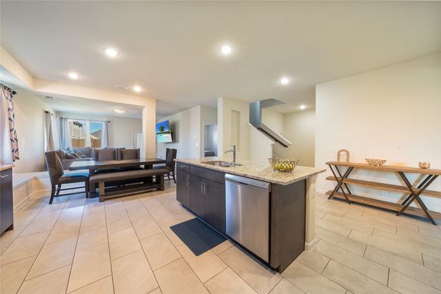 989 Kingbird Lane, Alvarado, TX 76009