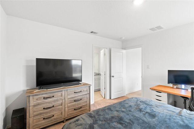 13282 Silverado Dr, Robstown, TX 78380