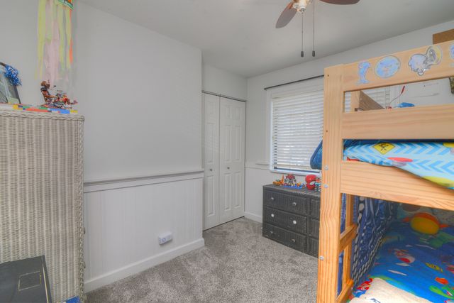 460 Danbury Drive, Carol Stream, IL 60188