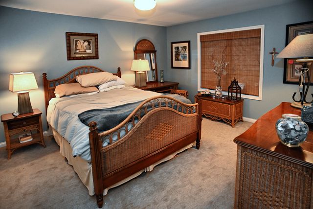 105 S Merrivale Avenue, Beverly Shores, IN 46301