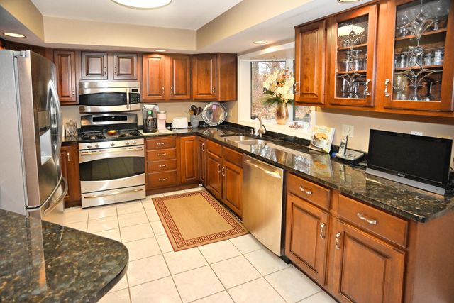 105 S Merrivale Avenue, Beverly Shores, IN 46301