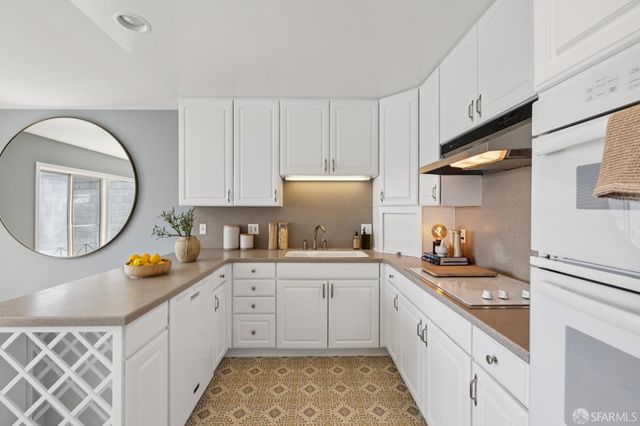 67 Molimo Drive, San Francisco, CA 94127