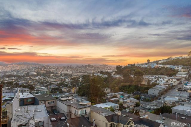 67 Molimo Drive, San Francisco, CA 94127