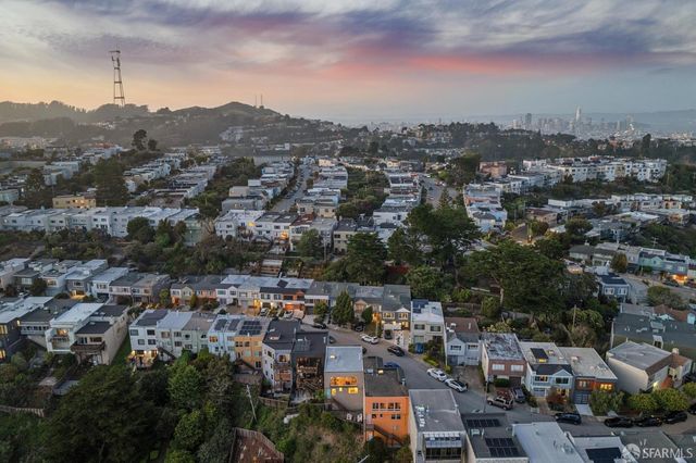 67 Molimo Drive, San Francisco, CA 94127
