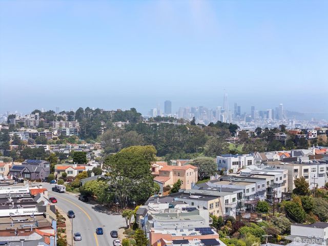 67 Molimo Drive, San Francisco, CA 94127