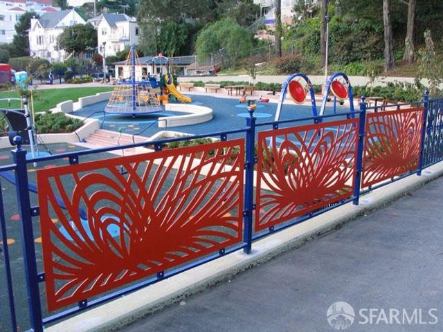 67 Molimo Drive, San Francisco, CA 94127