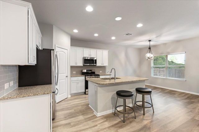 2228 Singletree BND, Georgetown, TX 78628