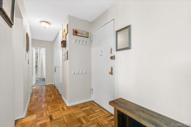 1841 Central Park Avenue 19L, Yonkers, NY 10710