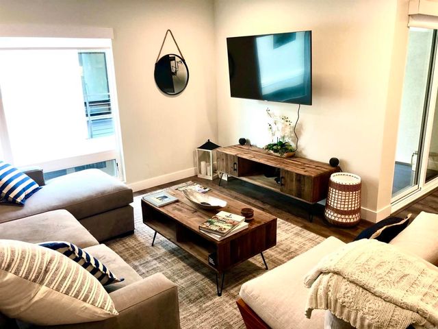 1903 S Myers 3, Oceanside, CA 92054