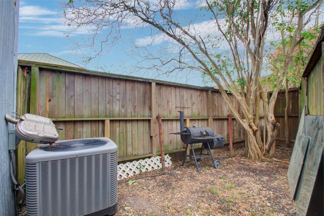 5419 Gulfton Street H, Houston, TX 77081