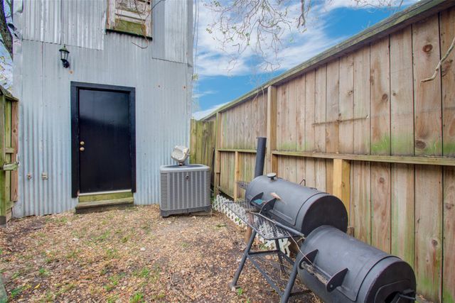 5419 Gulfton Street H, Houston, TX 77081