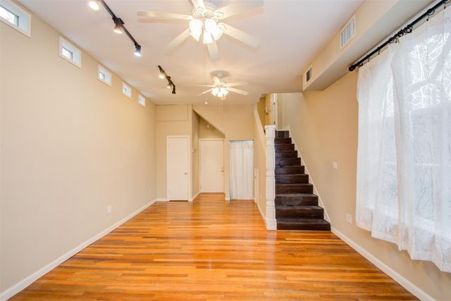 5419 Gulfton Street H, Houston, TX 77081