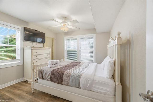 3033 Sandfiddler RD, Virginia Beach, VA 23456