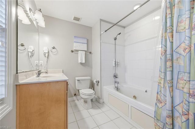 3033 Sandfiddler RD, Virginia Beach, VA 23456