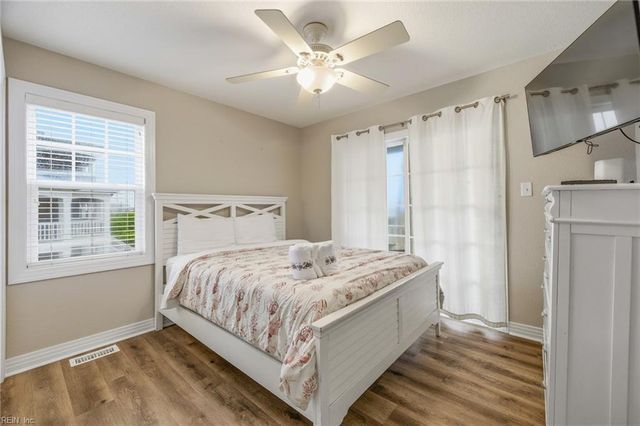 3033 Sandfiddler RD, Virginia Beach, VA 23456
