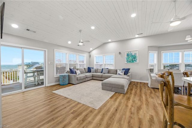 3033 Sandfiddler RD, Virginia Beach, VA 23456