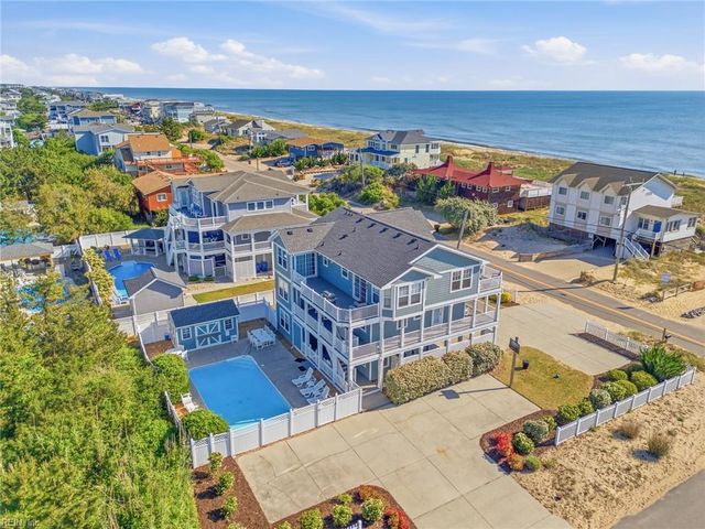 3033 Sandfiddler RD, Virginia Beach, VA 23456