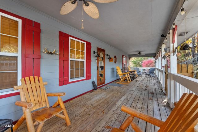 714 Shell Mountain Road, Sevierville, TN 37876