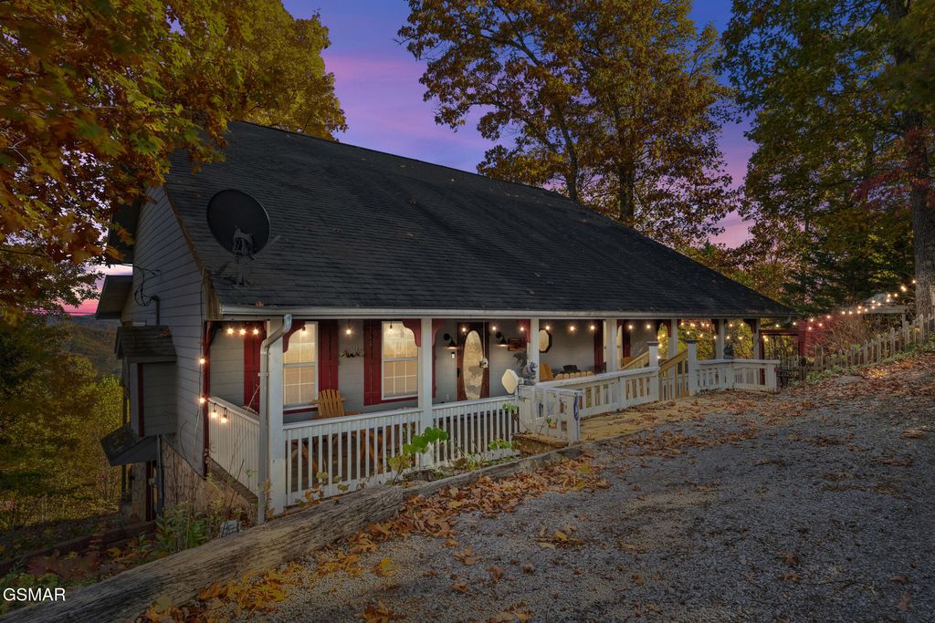 714 Shell Mountain Road, Sevierville, TN 37876