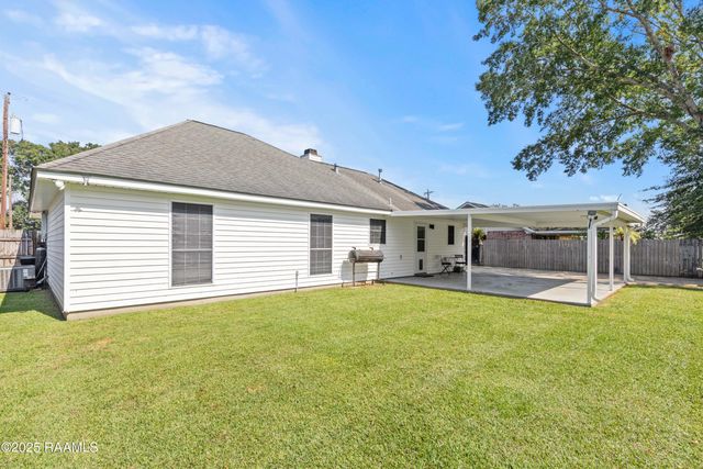 1006 Christopher Street, New Iberia, LA 70563