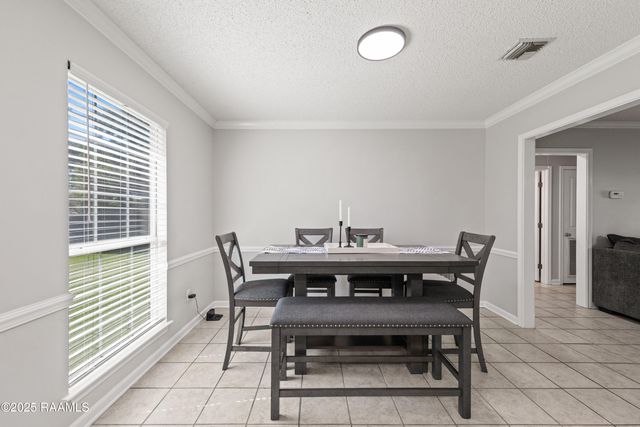 1006 Christopher Street, New Iberia, LA 70563