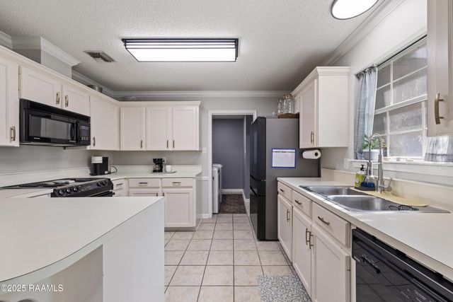 1006 Christopher Street, New Iberia, LA 70563