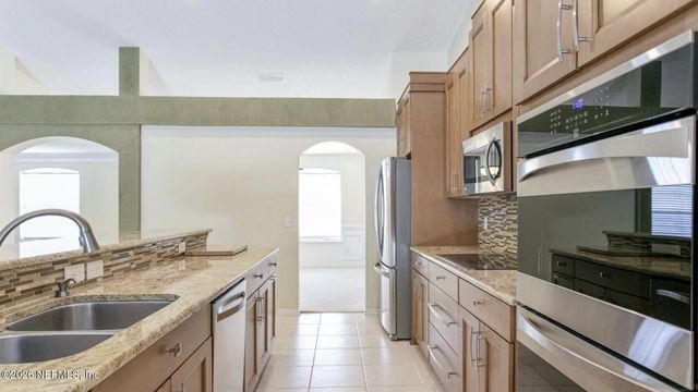 13031 CHETS CREEK Drive N, Jacksonville, FL 32224