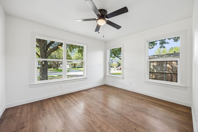 6718 Hialeah Drive, Dallas, TX 75214