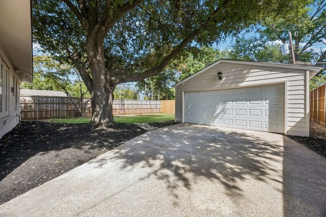 6718 Hialeah Drive, Dallas, TX 75214
