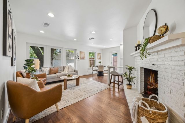 6718 Hialeah Drive, Dallas, TX 75214